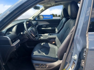 2024 Toyota Grand Highlander Platinum