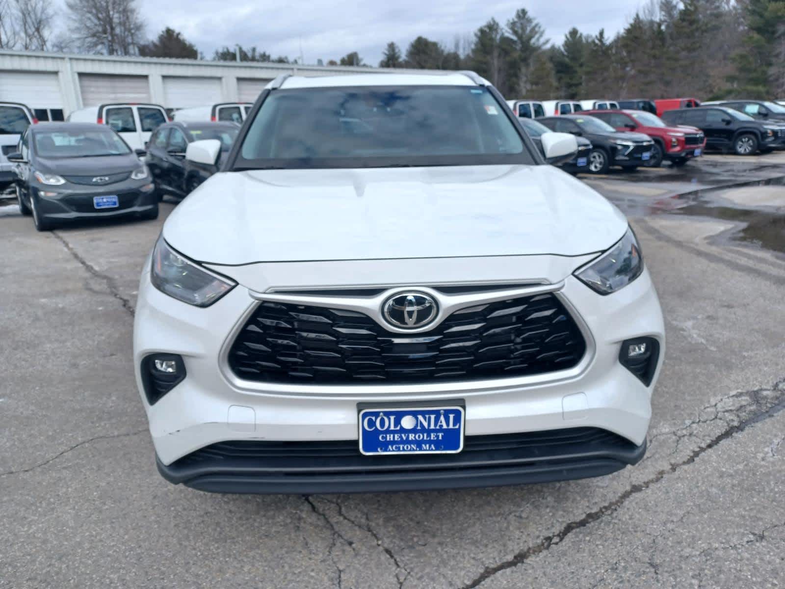 2023 Toyota Highlander L