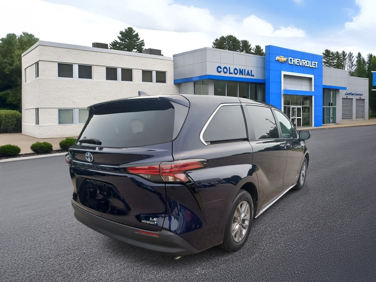 2021 Toyota Sienna LE