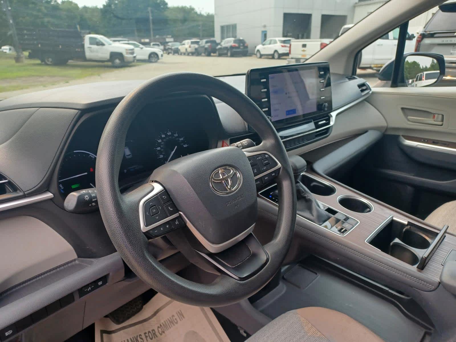 2021 Toyota Sienna LE