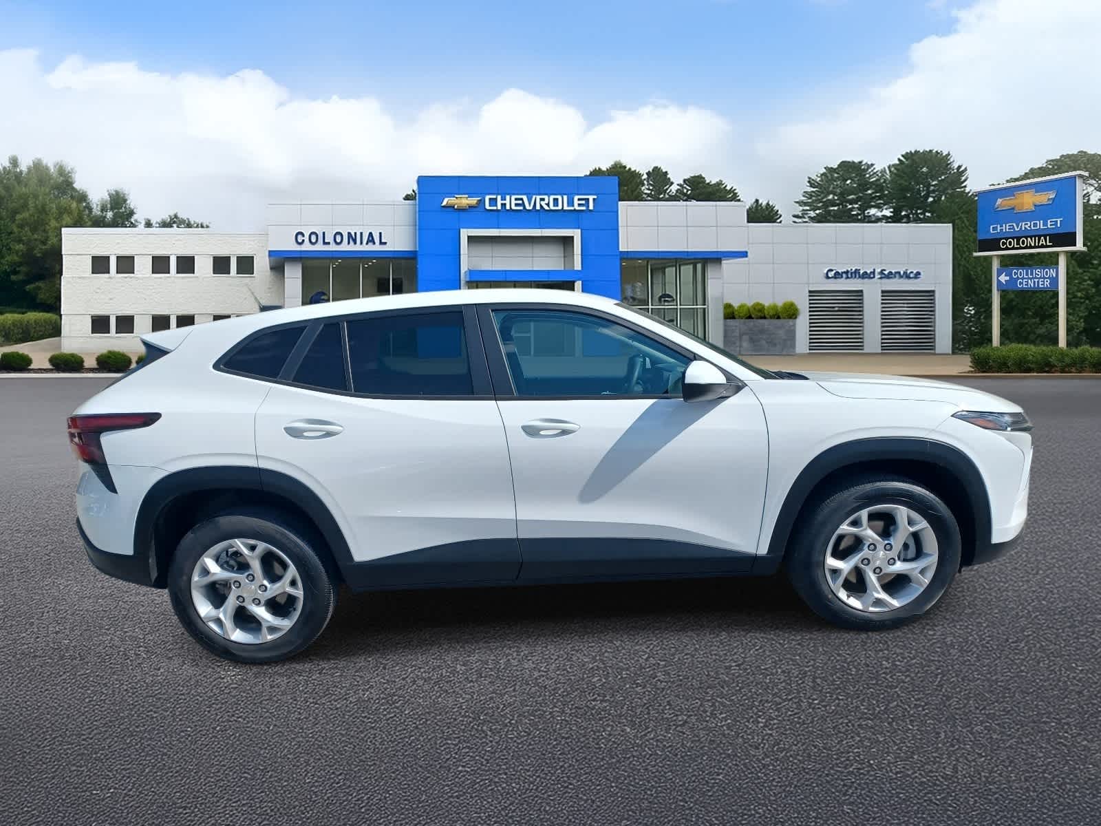 2024 Chevrolet Trax LS