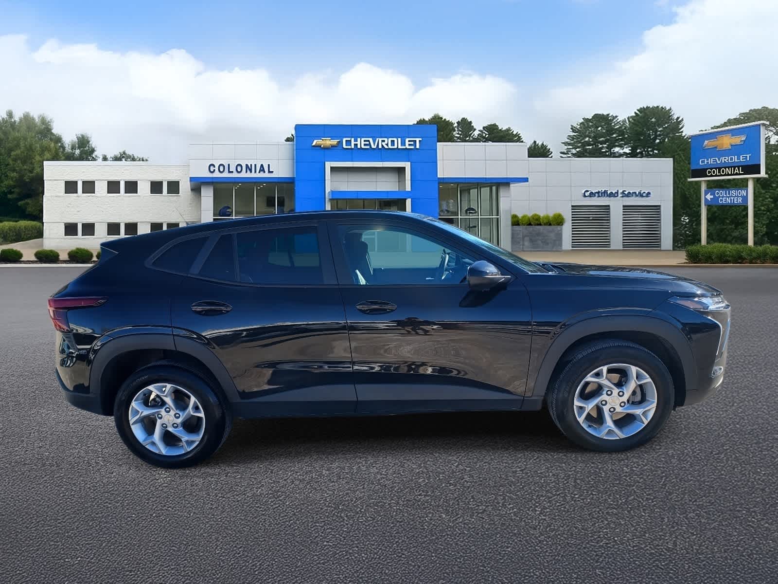 2024 Chevrolet Trax LS