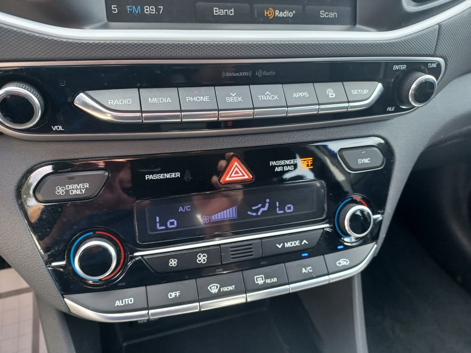 2019 Hyundai Ioniq Plug-In Hybrid PLUG IN