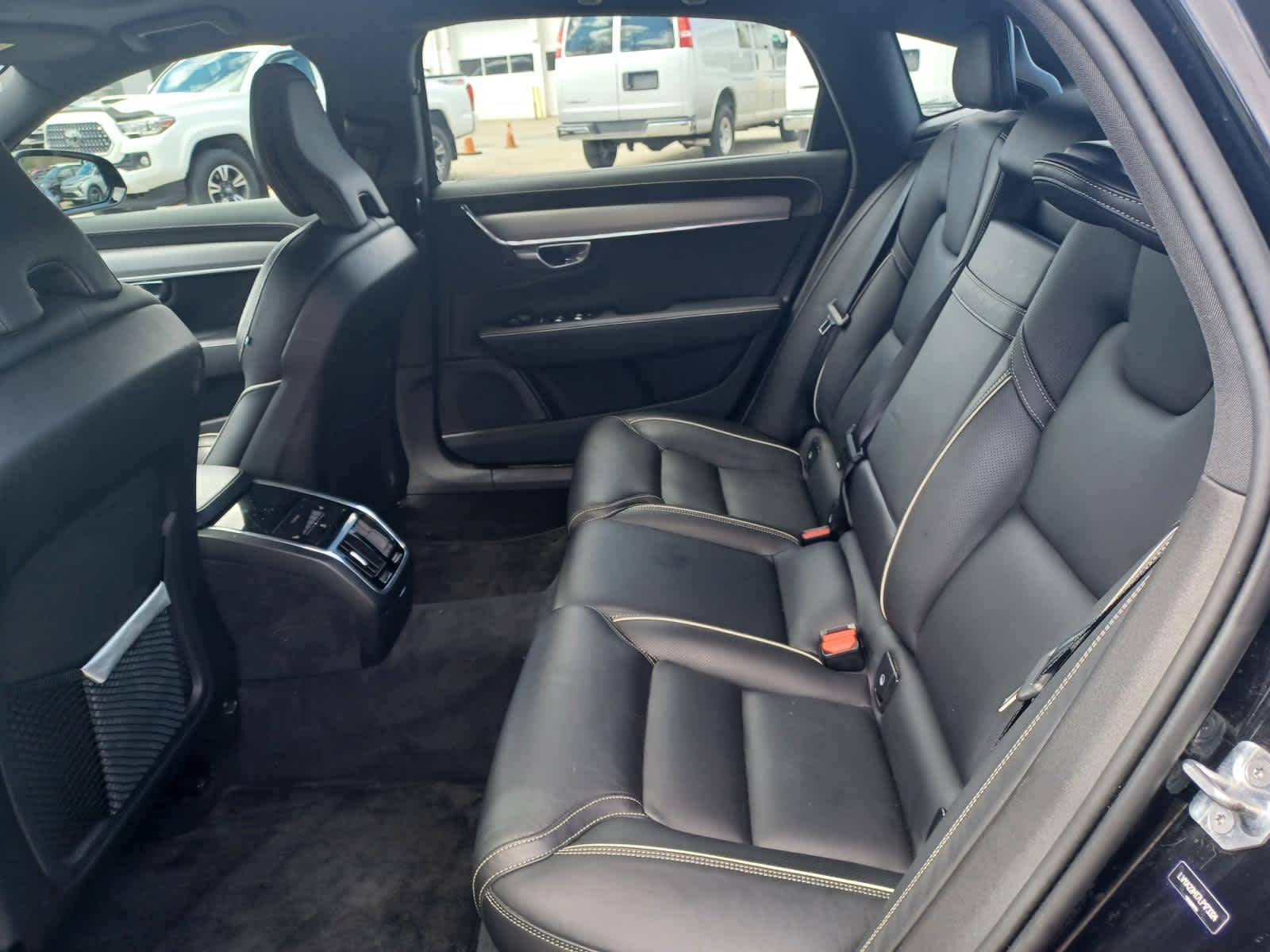 2020 Volvo S90 T6 R-Design