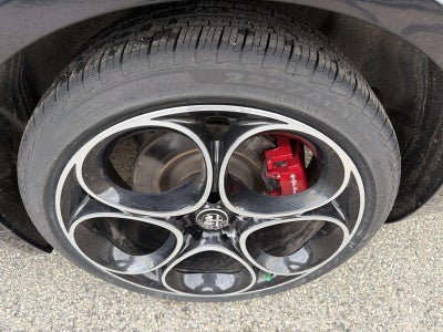 2022 Alfa Romeo Giulia Veloce