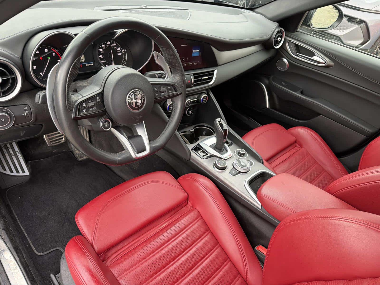 2022 Alfa Romeo Giulia Veloce